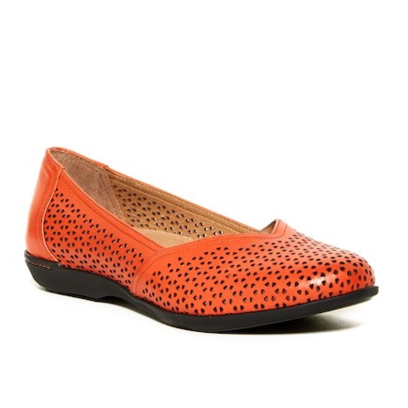 dansko neely flats